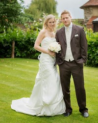 Essex Wedding Photographer 1088411 Image 2